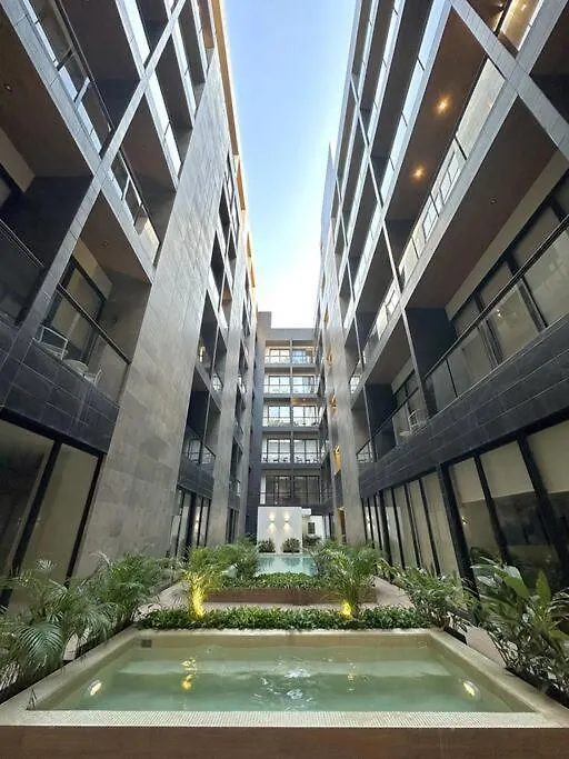 Appartamento Comfortable Condo W/ City Views Rooftop Pool & Gym - 319 Musa Playa del Carmen