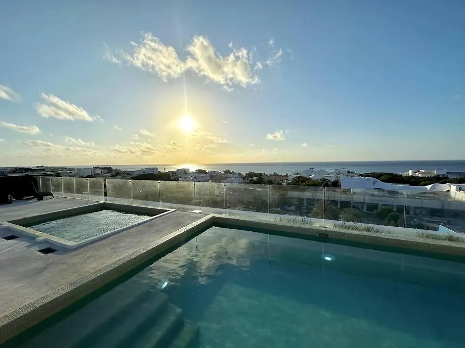 Comfortable Condo W/ City Views Rooftop Pool & Gym - 319 Musa Playa del Carmen Appartamento